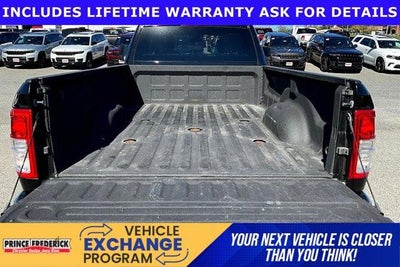 2023 RAM 3500 Big Horn Crew Cab 4x4 8' Box