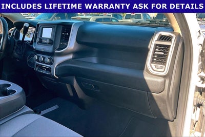 2019 RAM 2500 Big Horn Crew Cab 4x4 8' Box