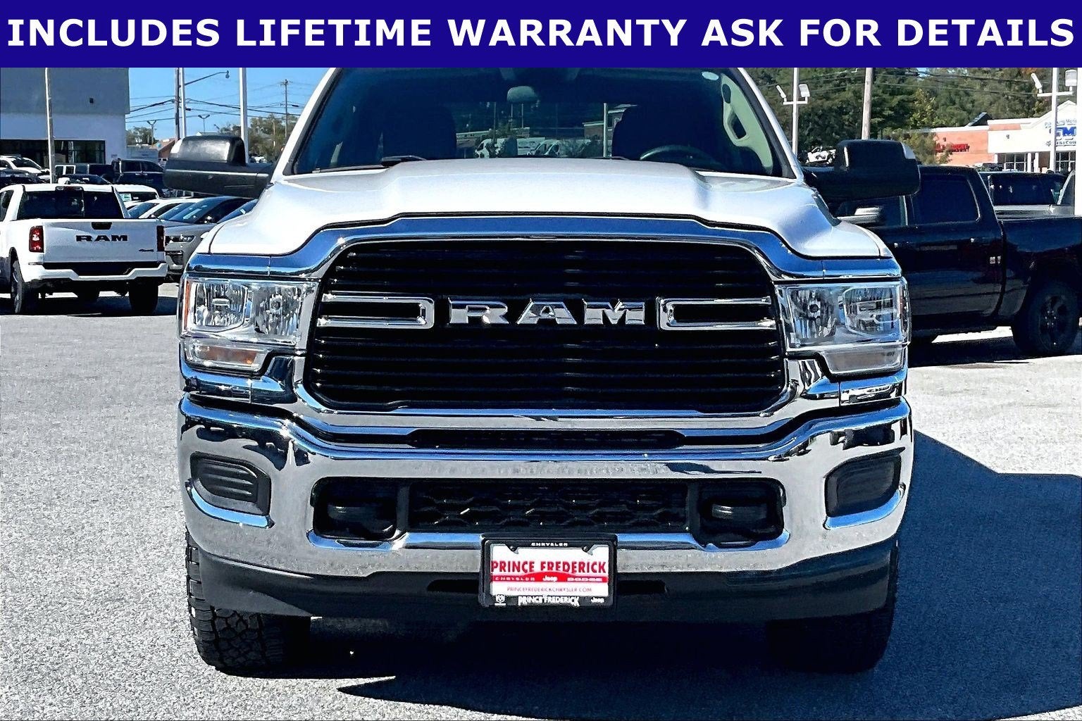 2019 RAM 2500 Big Horn Crew Cab 4x4 8' Box