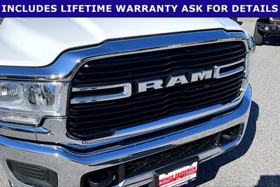 2019 RAM 2500 Big Horn Crew Cab 4x4 8' Box