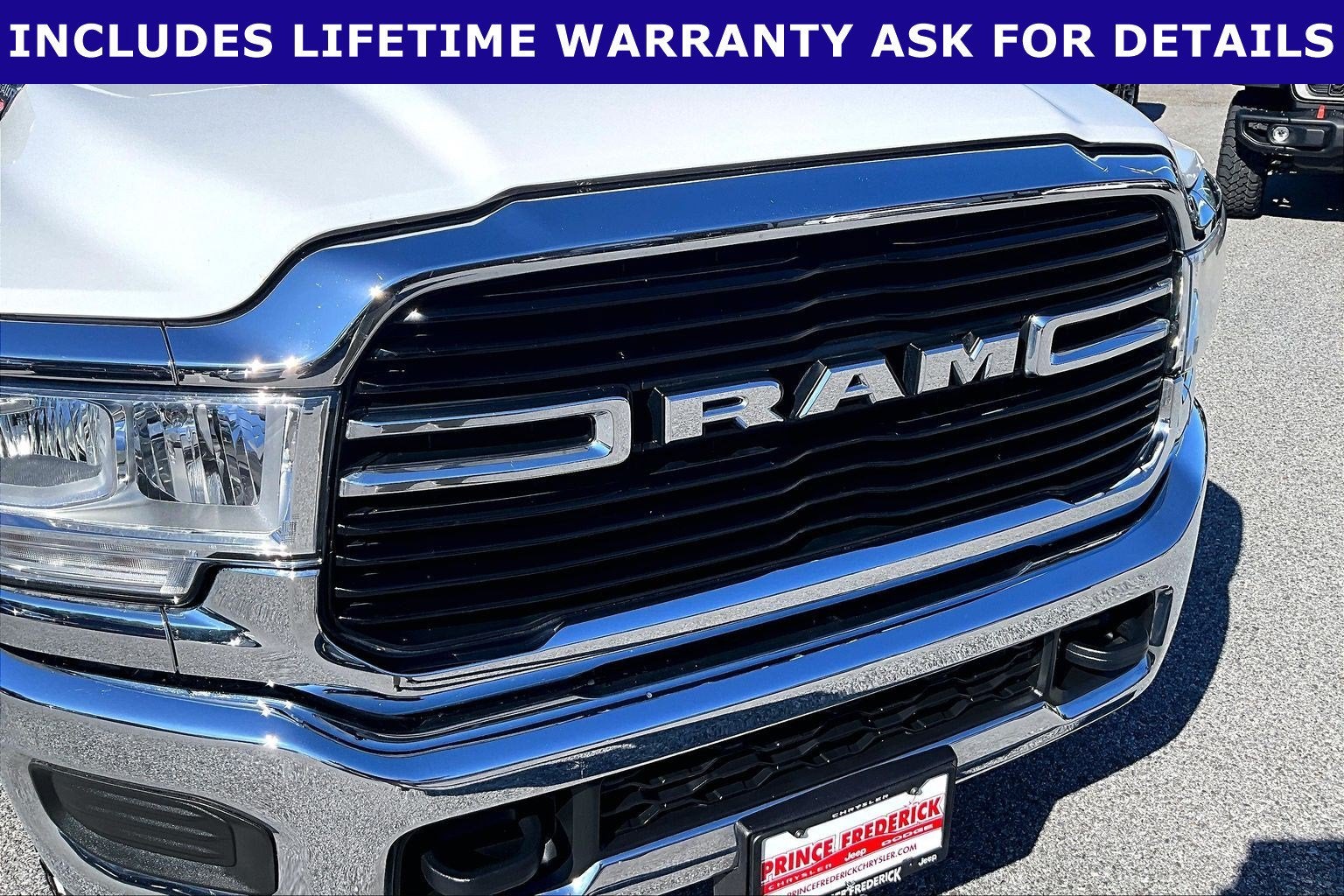 2019 RAM 2500 Big Horn Crew Cab 4x4 8' Box