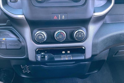2019 RAM 2500 Big Horn Crew Cab 4x4 8' Box