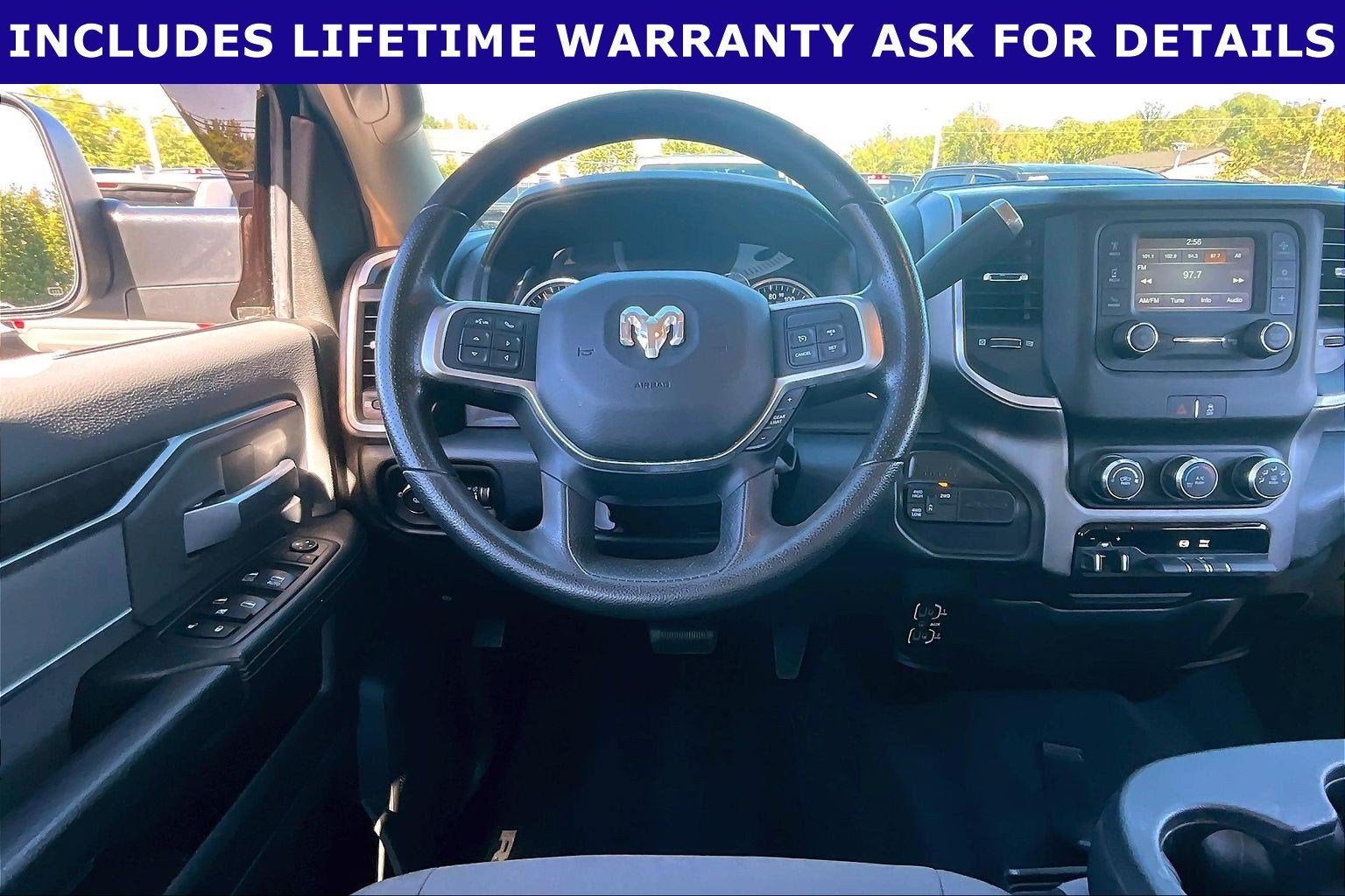 2019 RAM 2500 Big Horn Crew Cab 4x4 8' Box