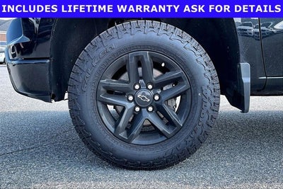 2022 Chevrolet Silverado 1500 Custom Trail Boss