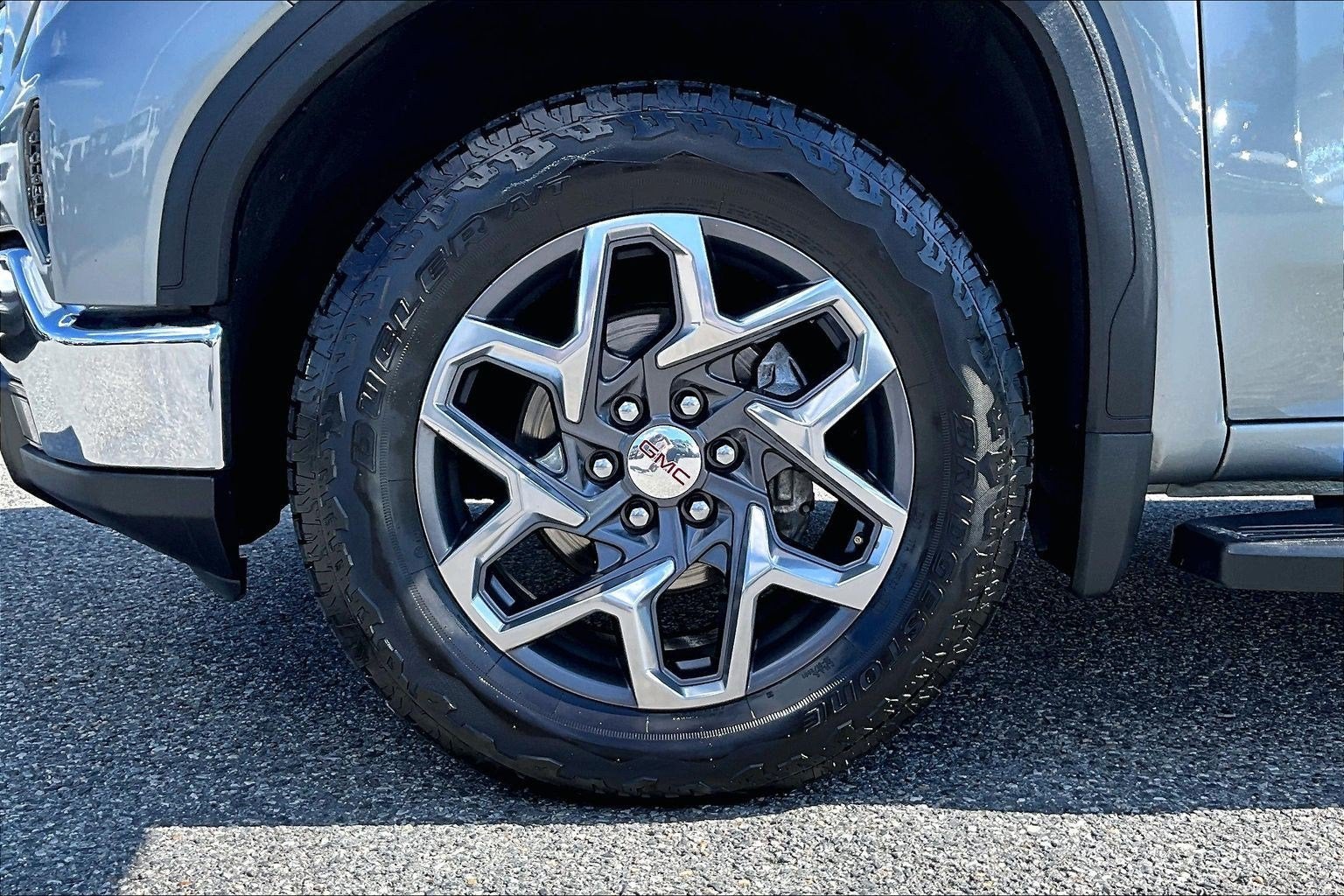 2023 GMC Sierra 1500 4WD Crew Cab Standard Box SLT