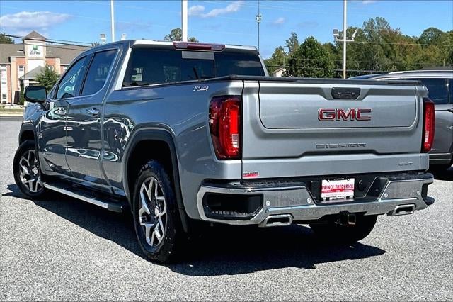 2023 GMC Sierra 1500 4WD Crew Cab Standard Box SLT