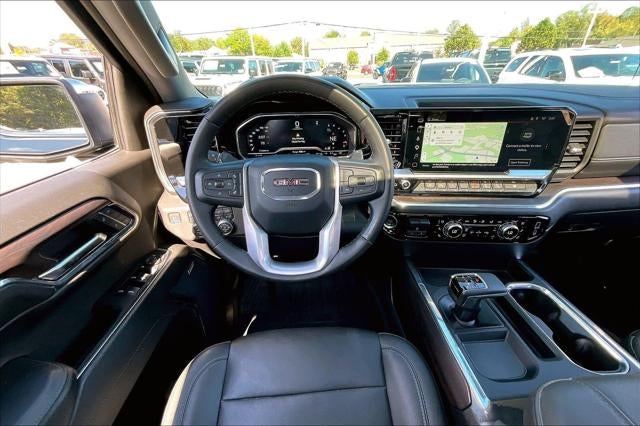 2023 GMC Sierra 1500 4WD Crew Cab Standard Box SLT
