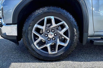 2023 GMC Sierra 1500 4WD Crew Cab Standard Box SLT