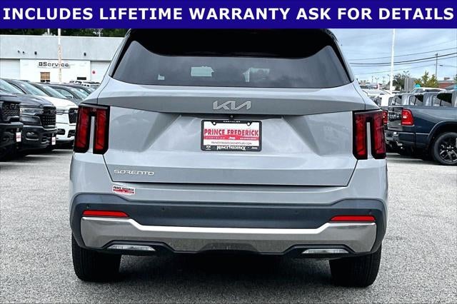 2025 Kia Sorento S
