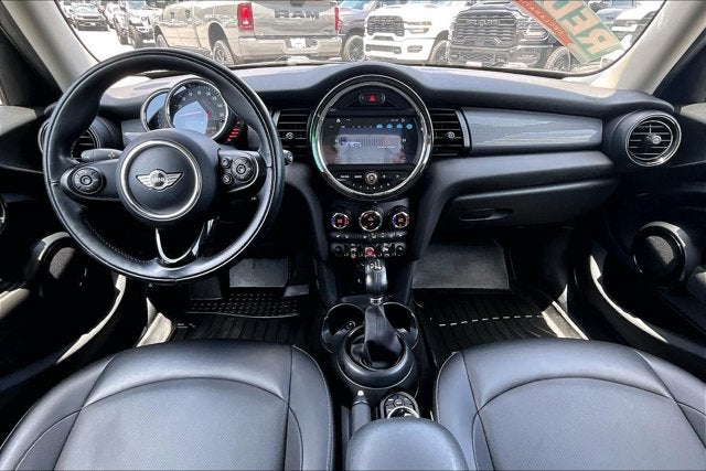 2017 MINI Hardtop 4 Door Cooper