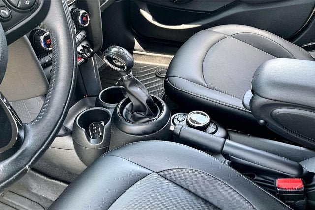 2017 MINI Hardtop 4 Door Cooper
