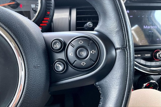 2017 MINI Hardtop 4 Door Cooper