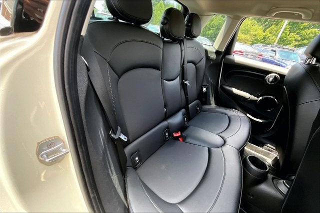 2017 MINI Hardtop 4 Door Cooper