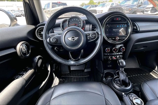 2017 MINI Hardtop 4 Door Cooper