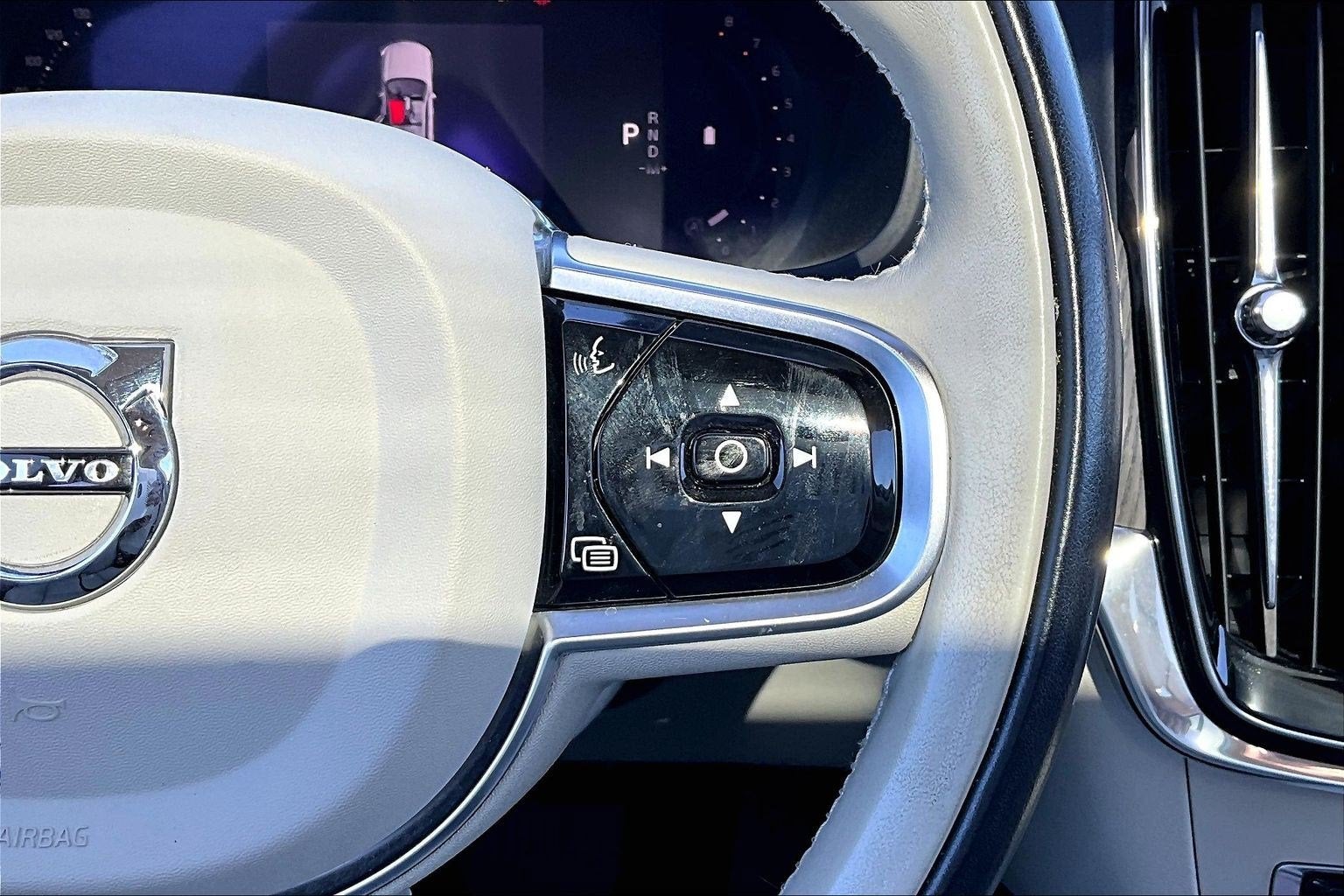 2023 Volvo V90 Cross Country B6 Ultimate