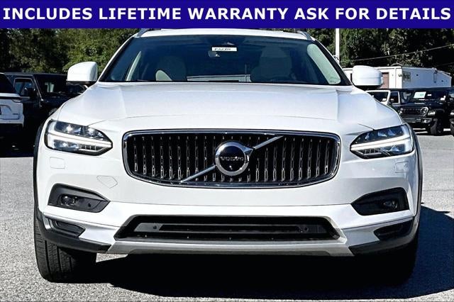 2023 Volvo V90 Cross Country B6 Ultimate