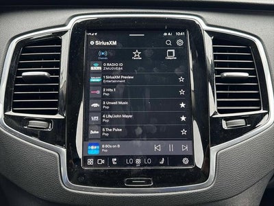 2024 Volvo XC90 B5 Plus Bright Theme