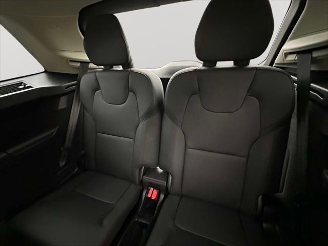 2024 Volvo XC90 B5 Plus Bright Theme