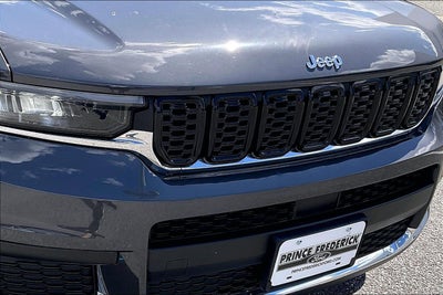 2022 Jeep Grand Cherokee L Laredo