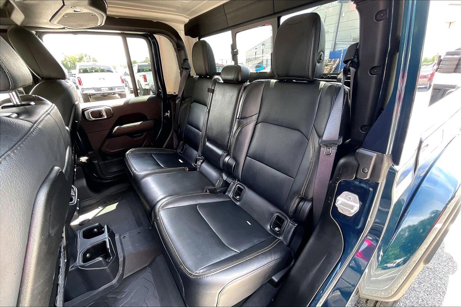 2025 Jeep Gladiator Sport S