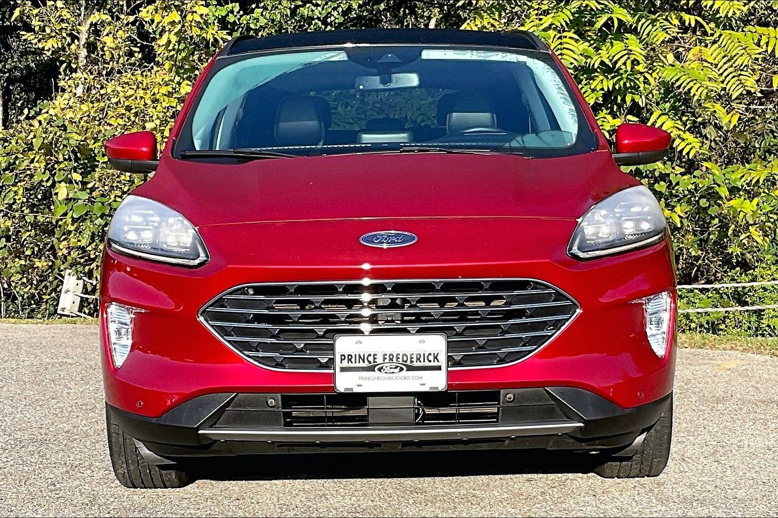 2022 Ford Escape Titanium Hybrid