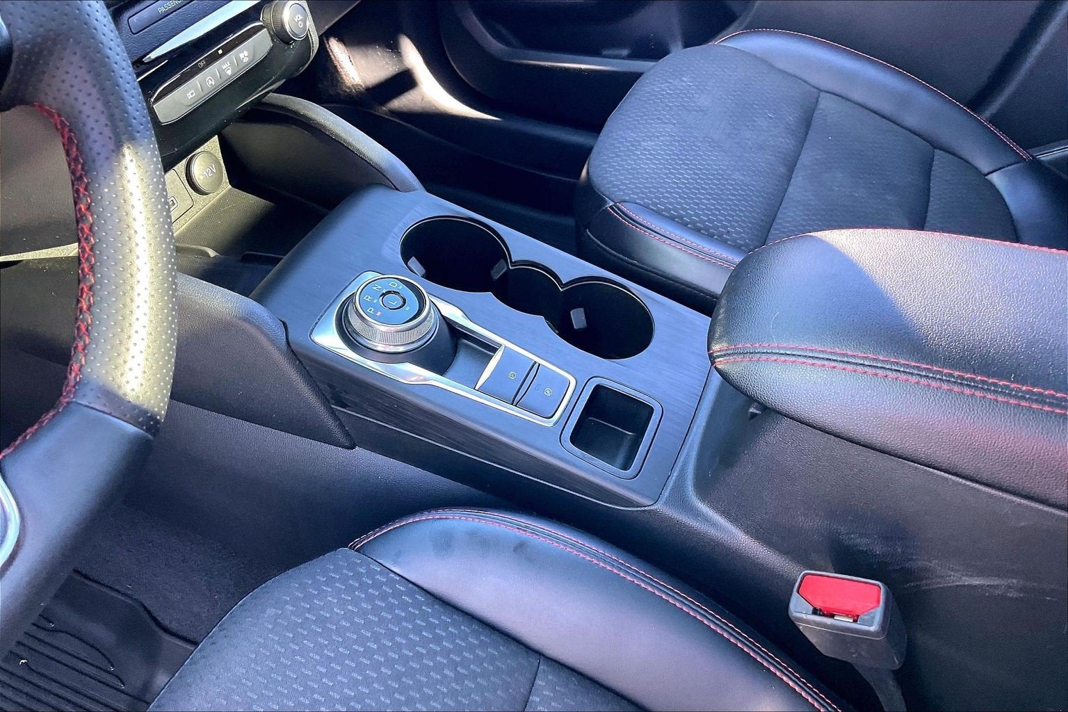 2023 Ford Escape ST-Line Select
