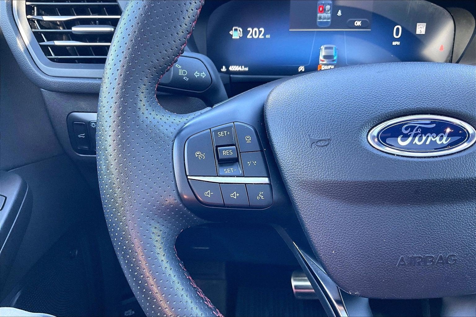 2023 Ford Escape ST-Line Select