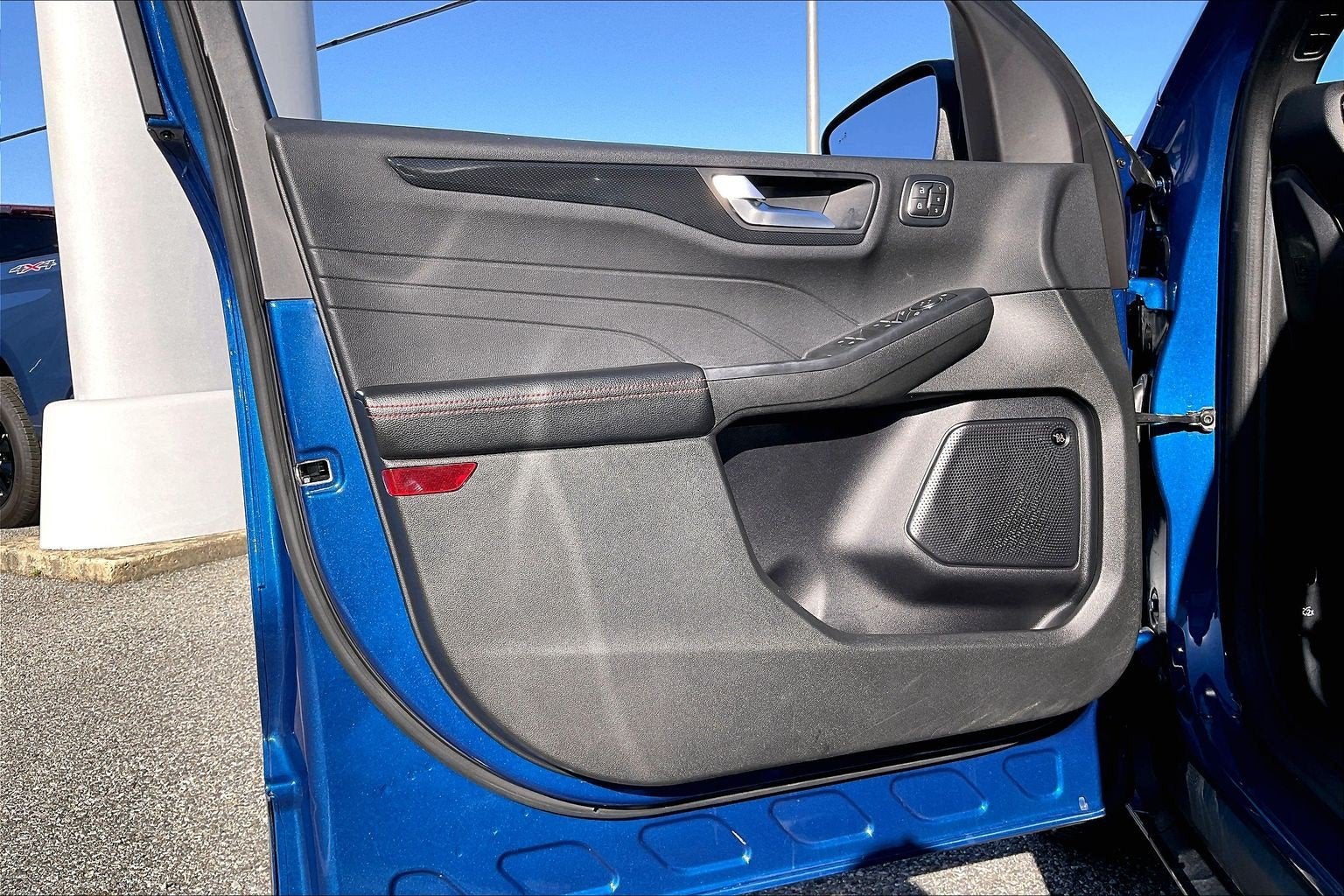 2023 Ford Escape ST-Line Select