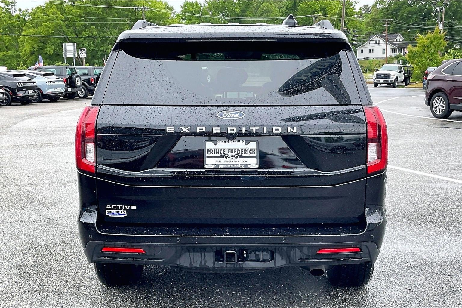 2025 Ford Expedition Active