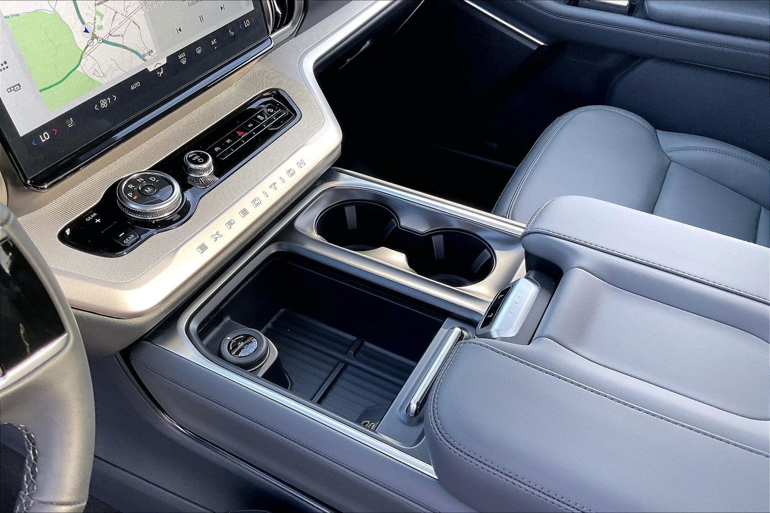 2027 Ford Expedition Active