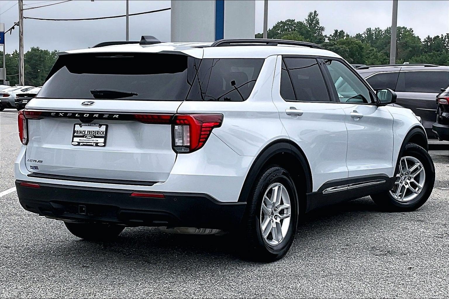 2025 Ford Explorer Active
