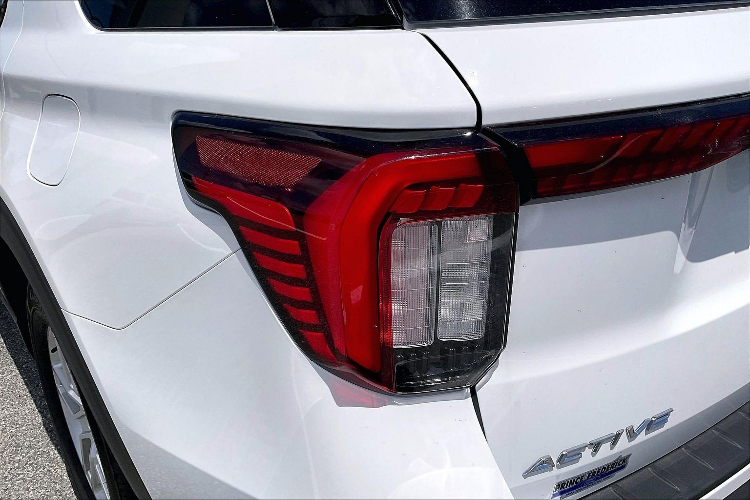 2025 Ford Explorer Active