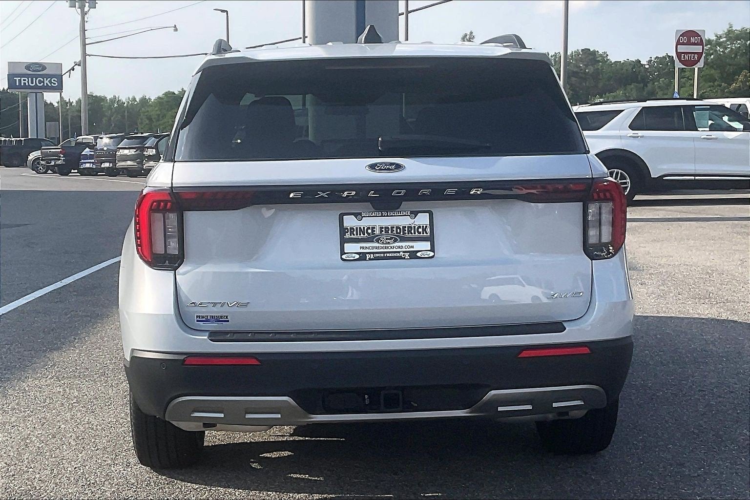 2026 Ford Explorer Active w/200A Pkg