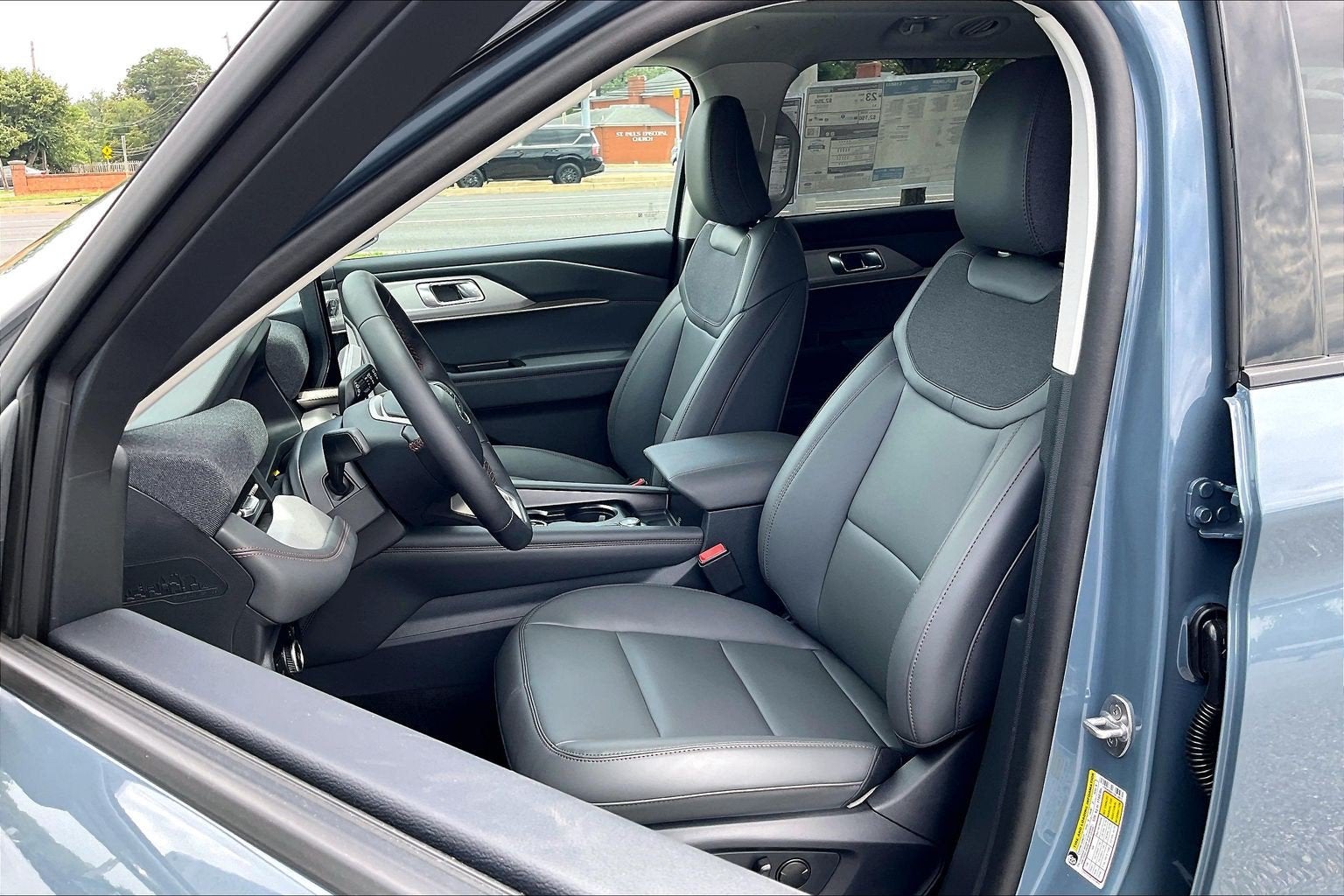 2026 Ford Explorer Active w/200A Pkg