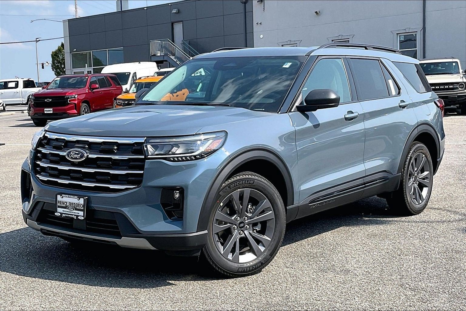 2026 Ford Explorer Active w/200A Pkg