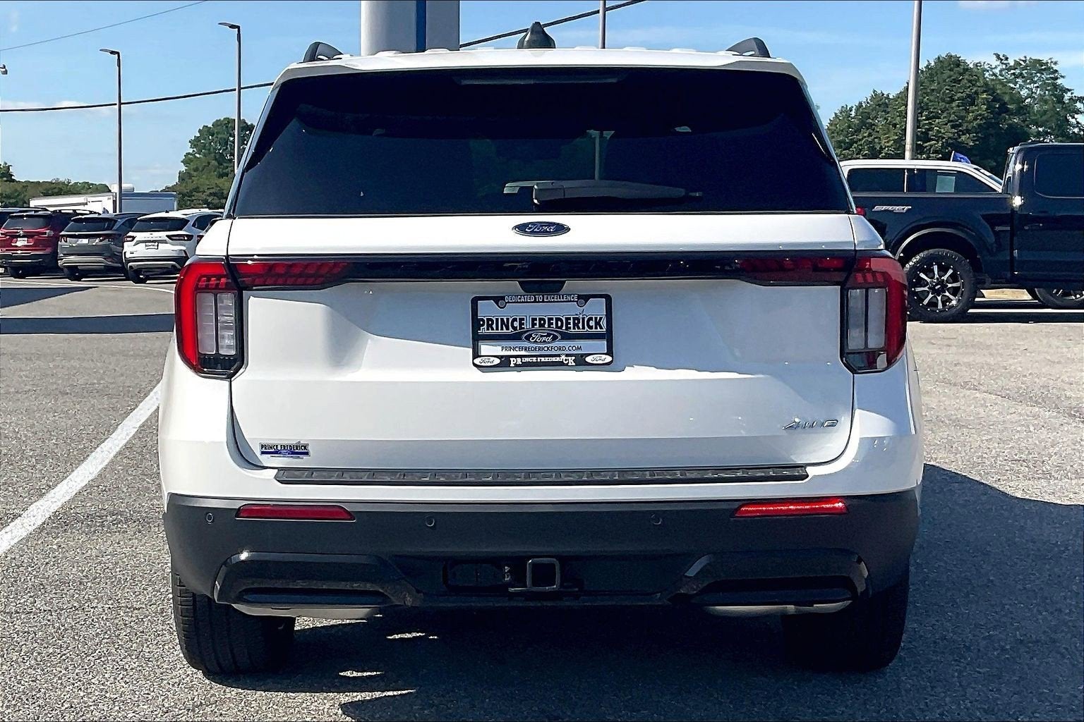 2026 Ford Explorer ST-Line