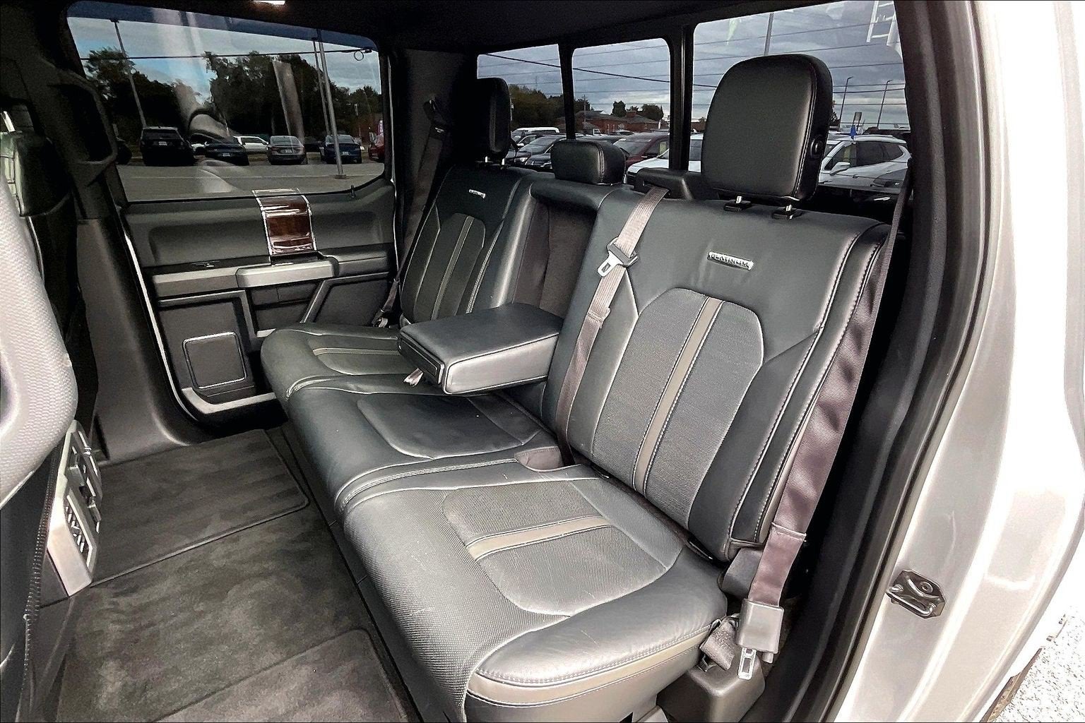 2017 Ford Super Duty F-250 SRW Platinum
