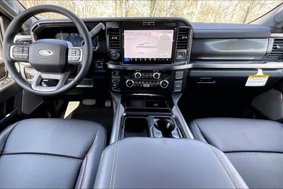 2026 Ford Super Duty F-350 SRW LARIAT