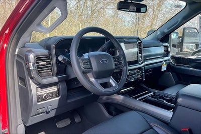 2026 Ford Super Duty F-350 SRW LARIAT