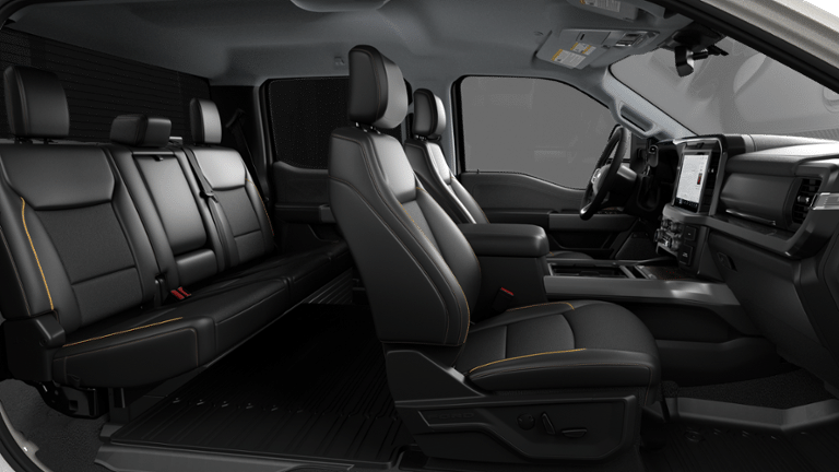 2027 Ford Super Duty F-450 DRW LARIAT