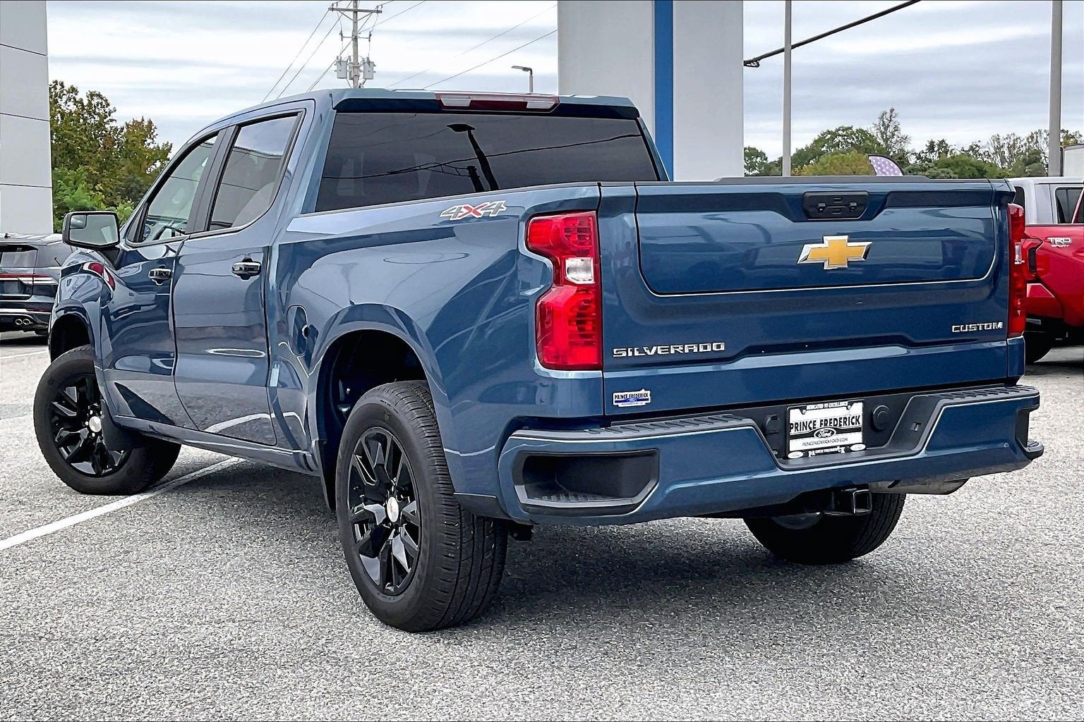 2024 Chevrolet Silverado 1500 Custom