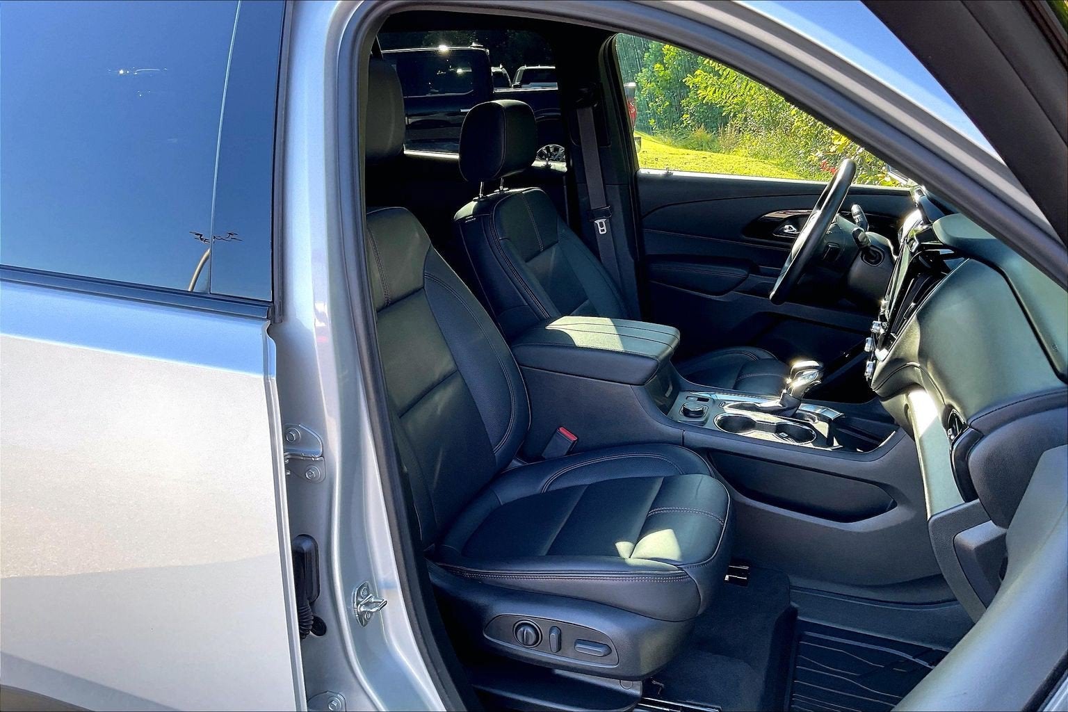 2022 Chevrolet Traverse RS