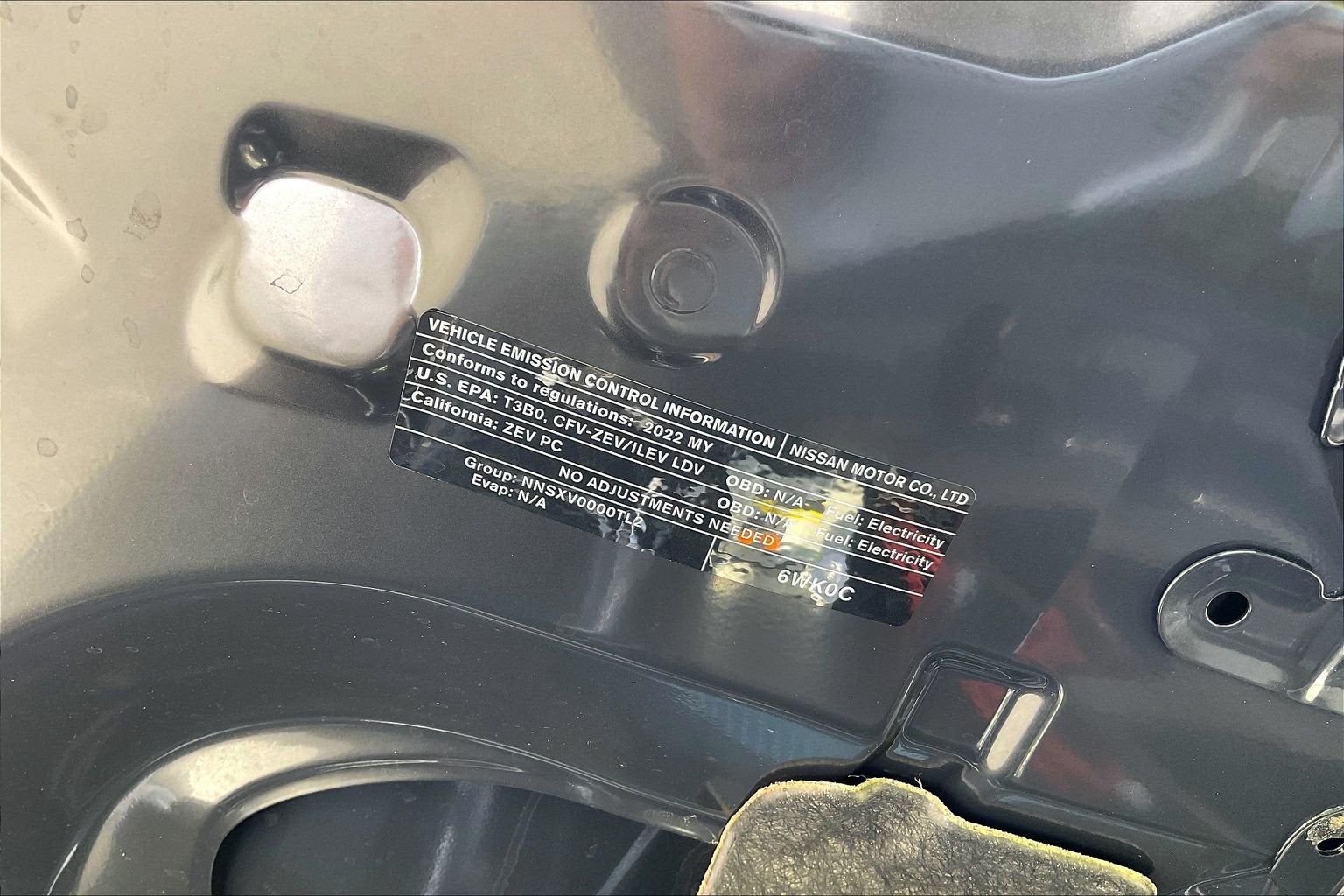 2022 Nissan LEAF SV