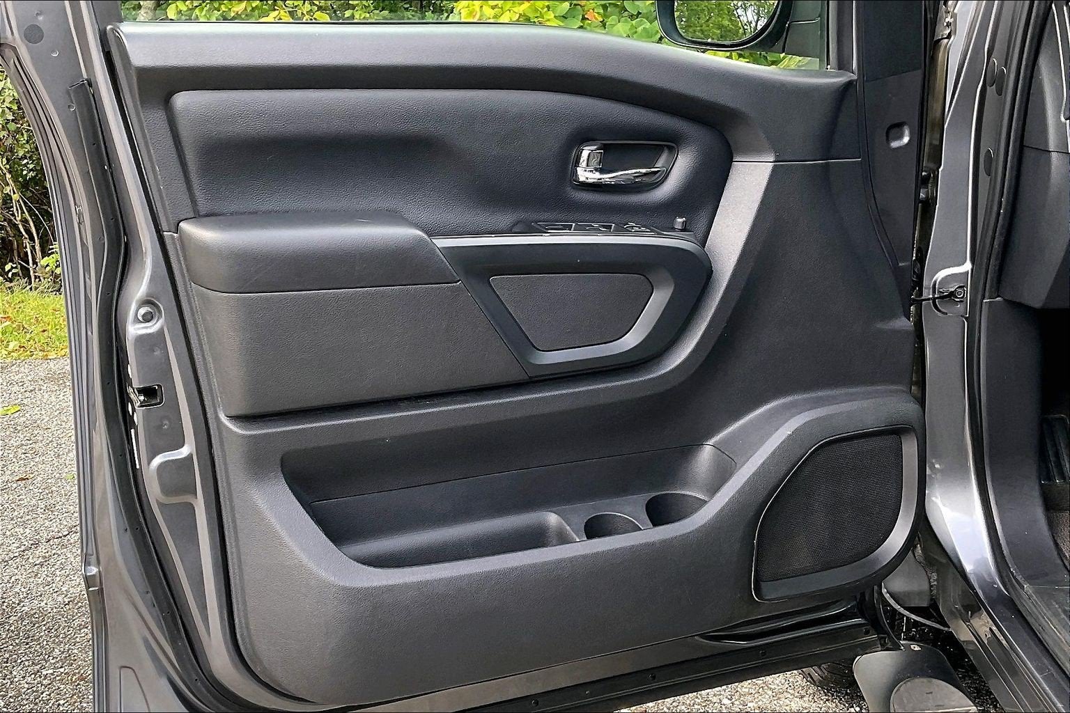 2019 Nissan Titan SV