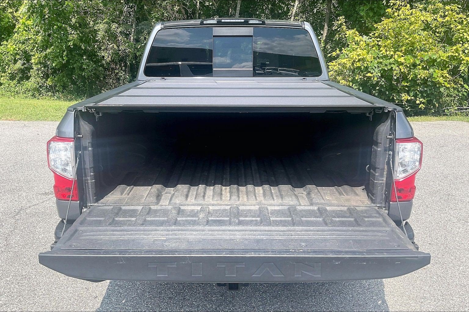 2019 Nissan Titan SV