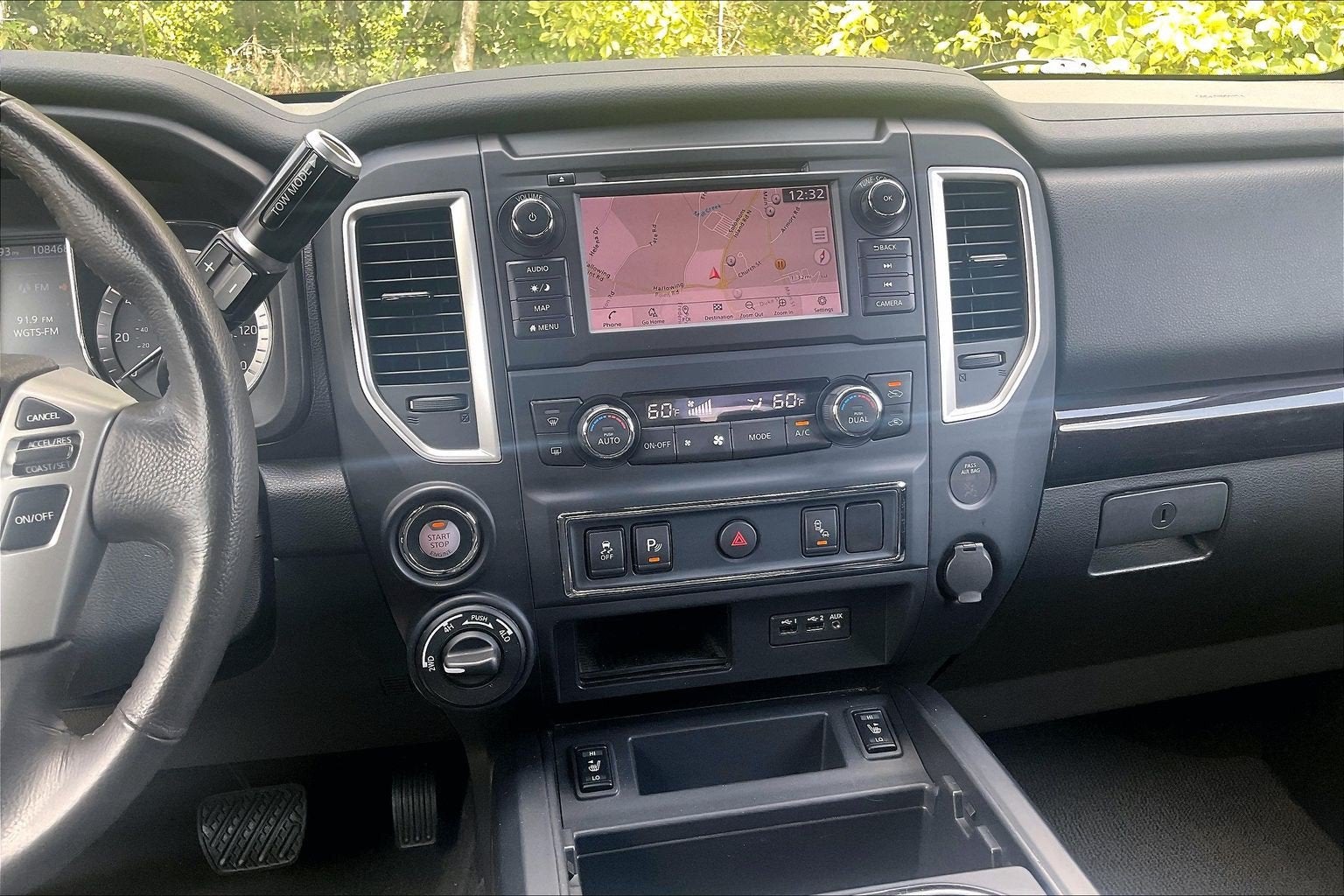 2019 Nissan Titan SV