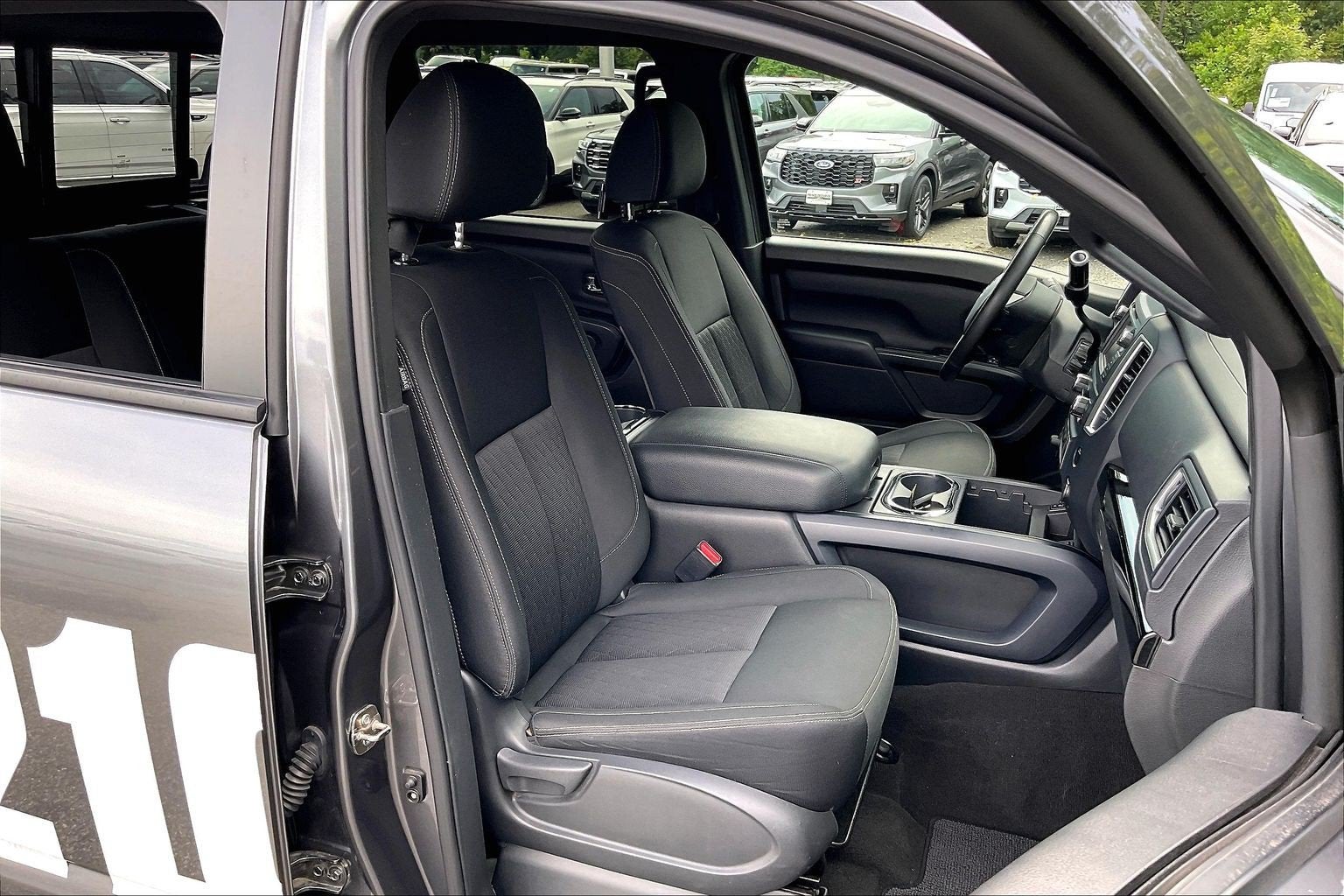 2019 Nissan Titan SV