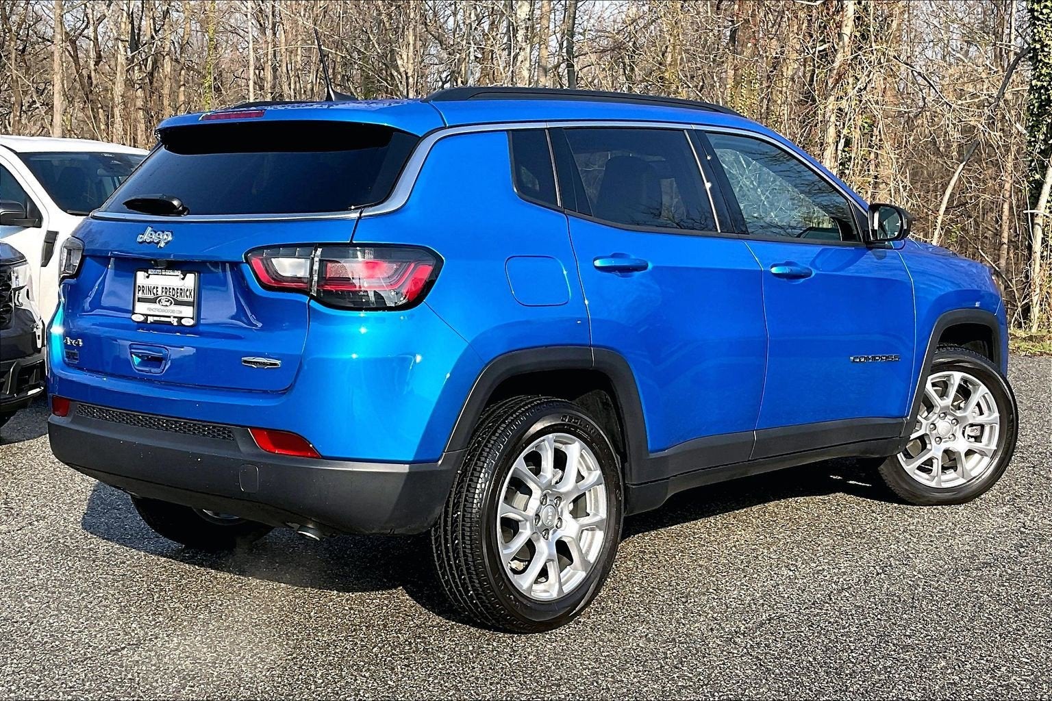 2024 Jeep Compass Latitude Lux