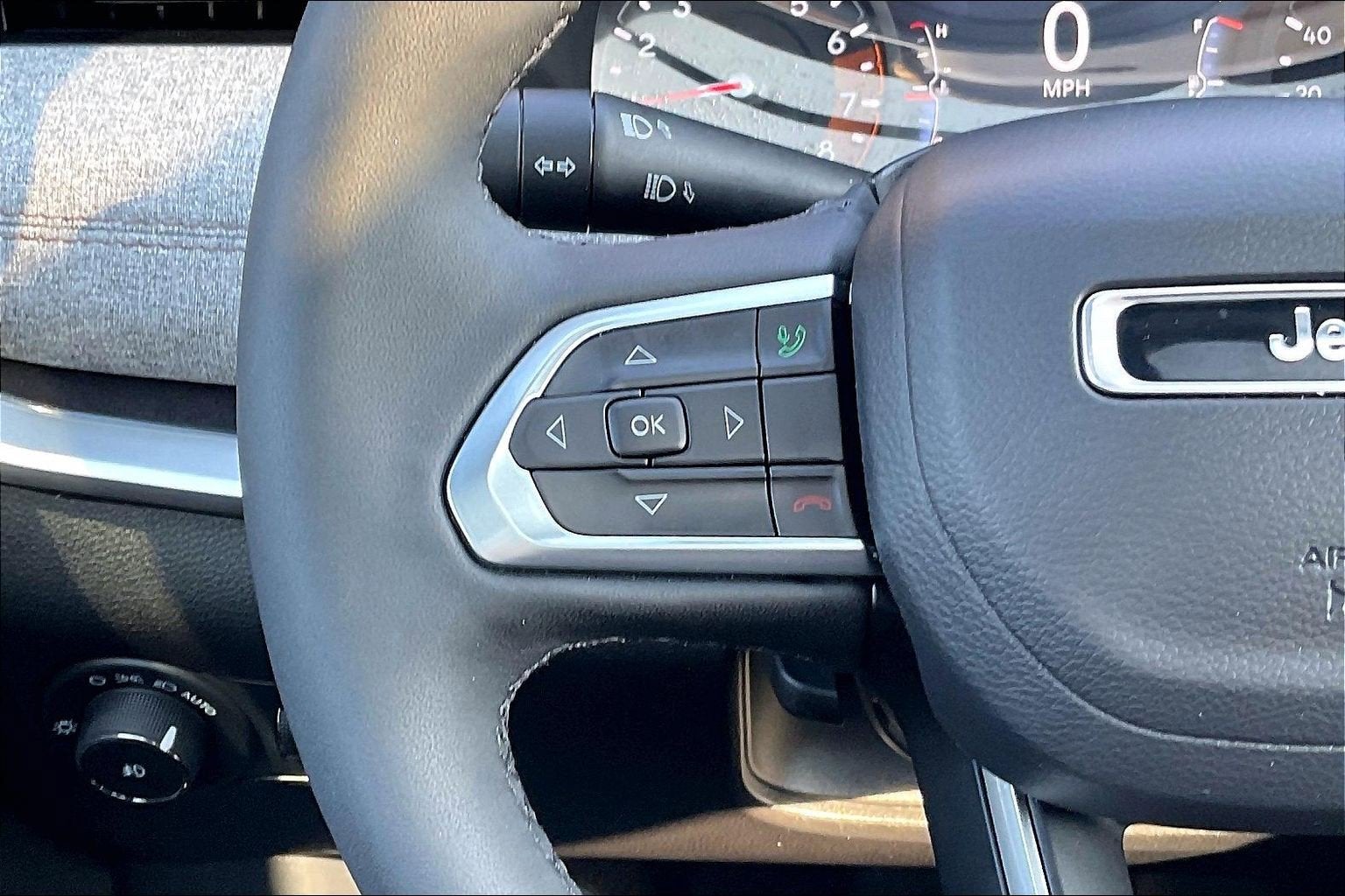 2024 Jeep Compass Latitude Lux