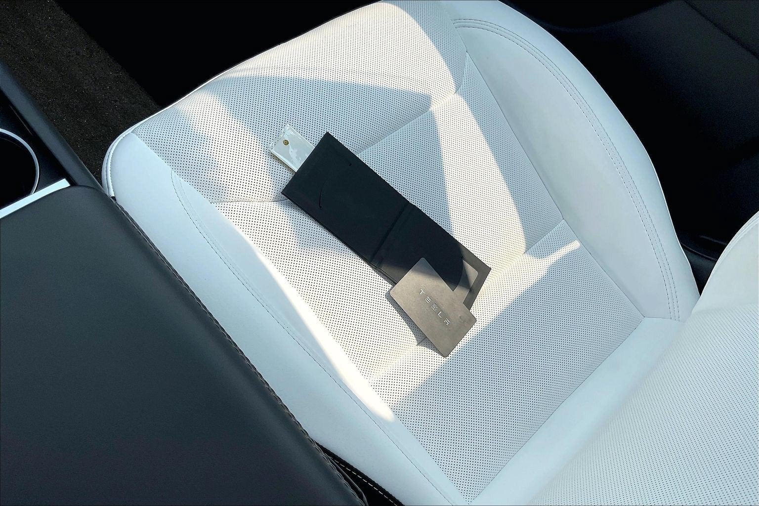 2026 Tesla Model Y Base